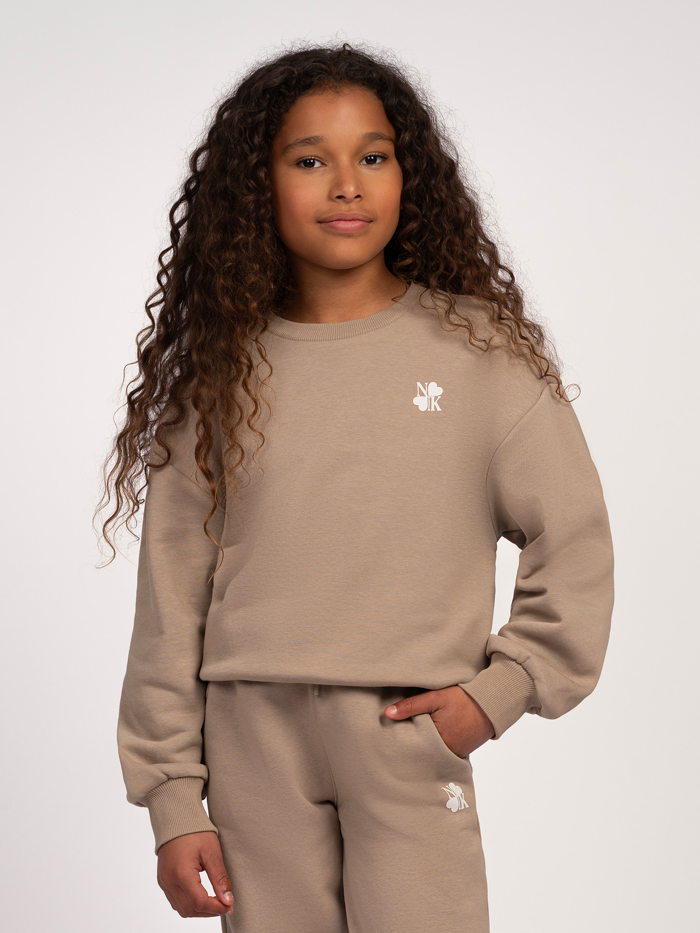 Sweater with logo