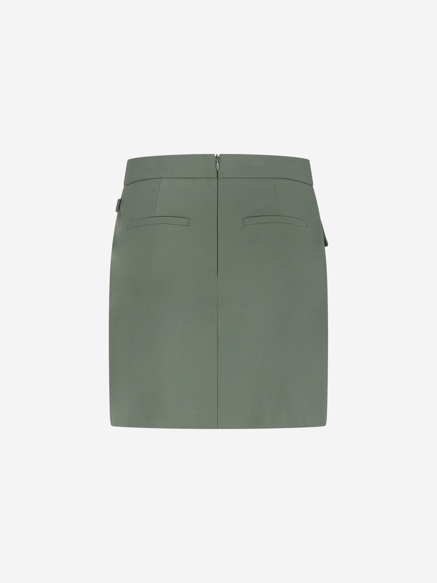 Skirt with decorative belt
