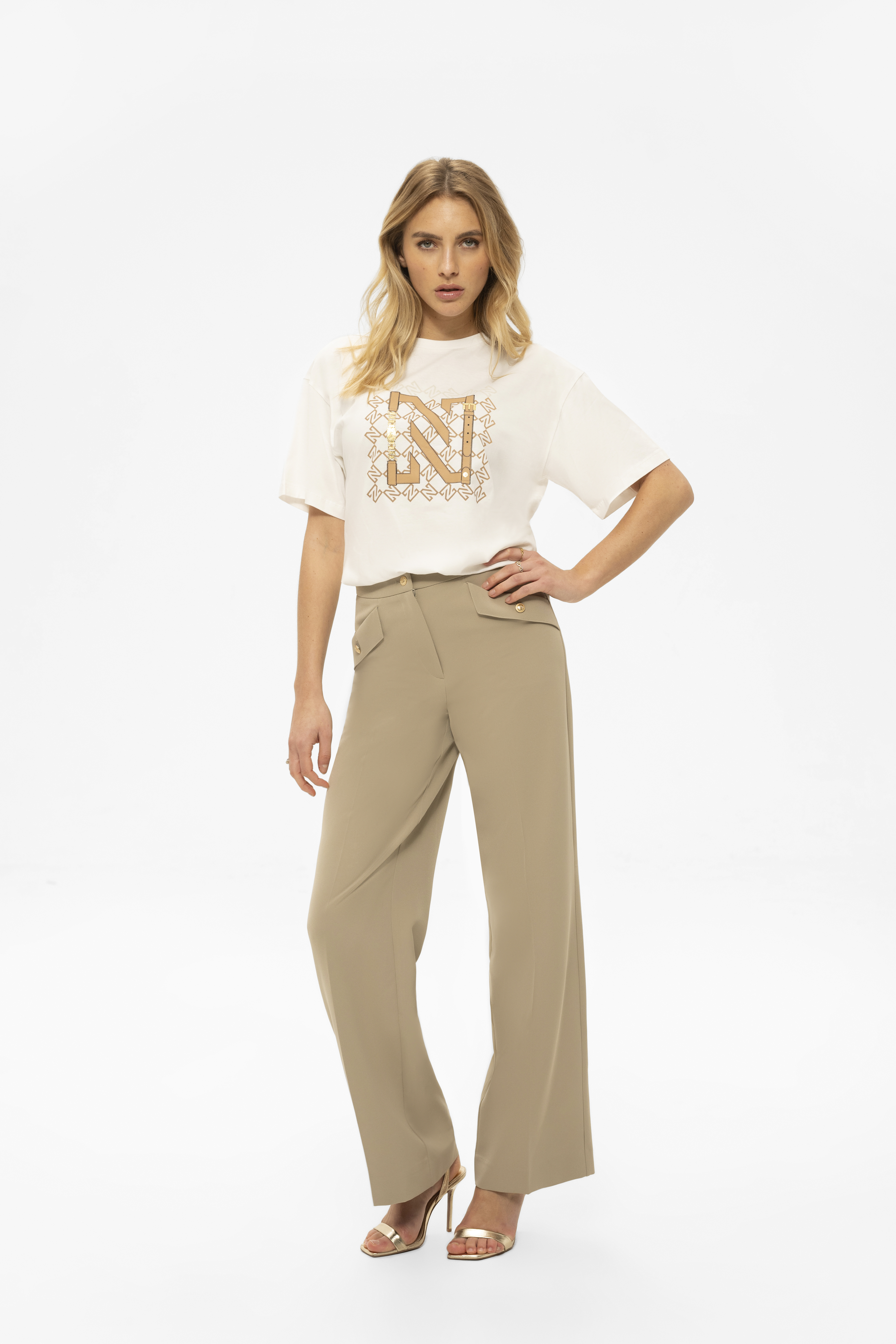 T-shirt with logo print