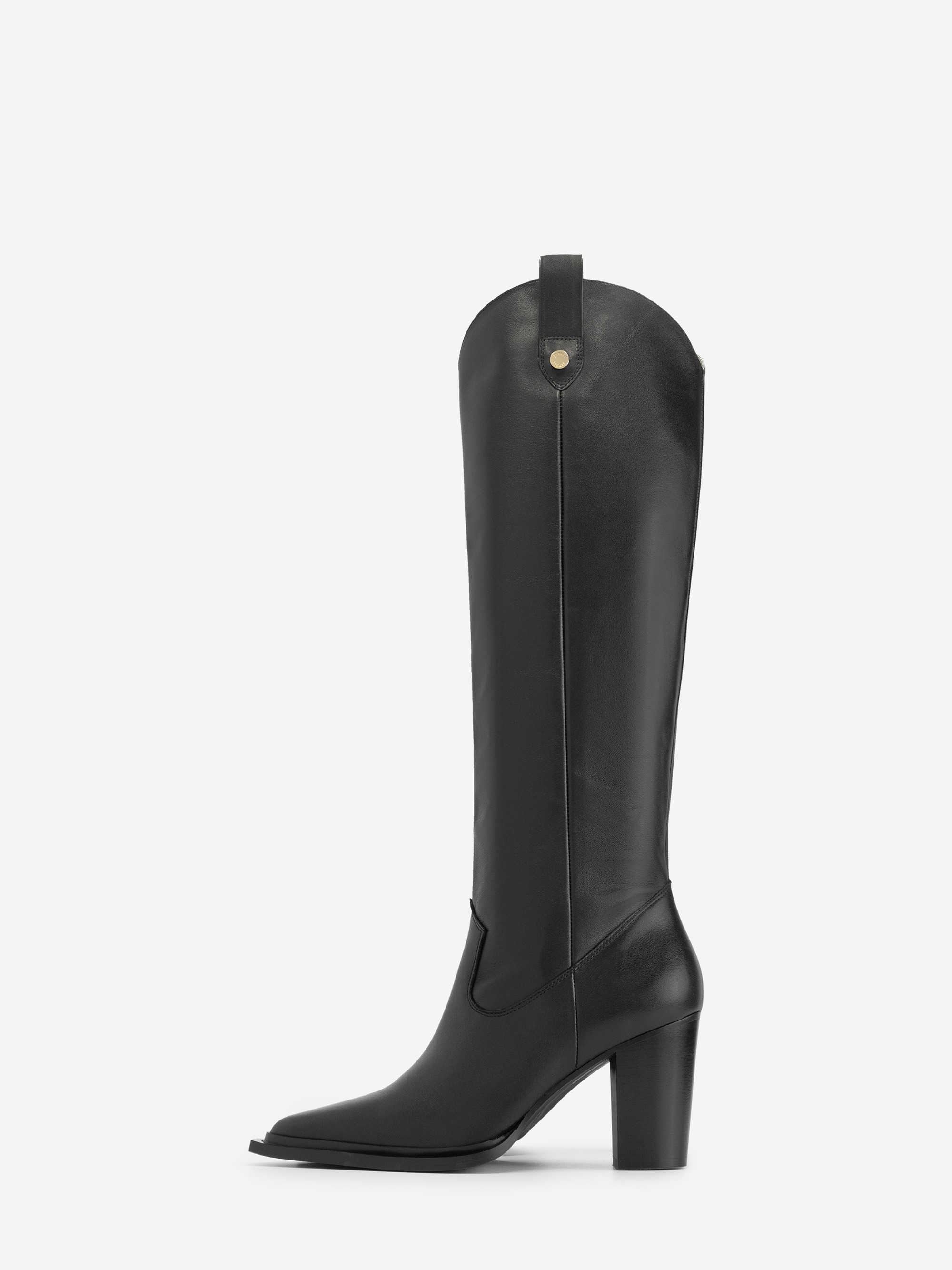 High leather boots with block heel