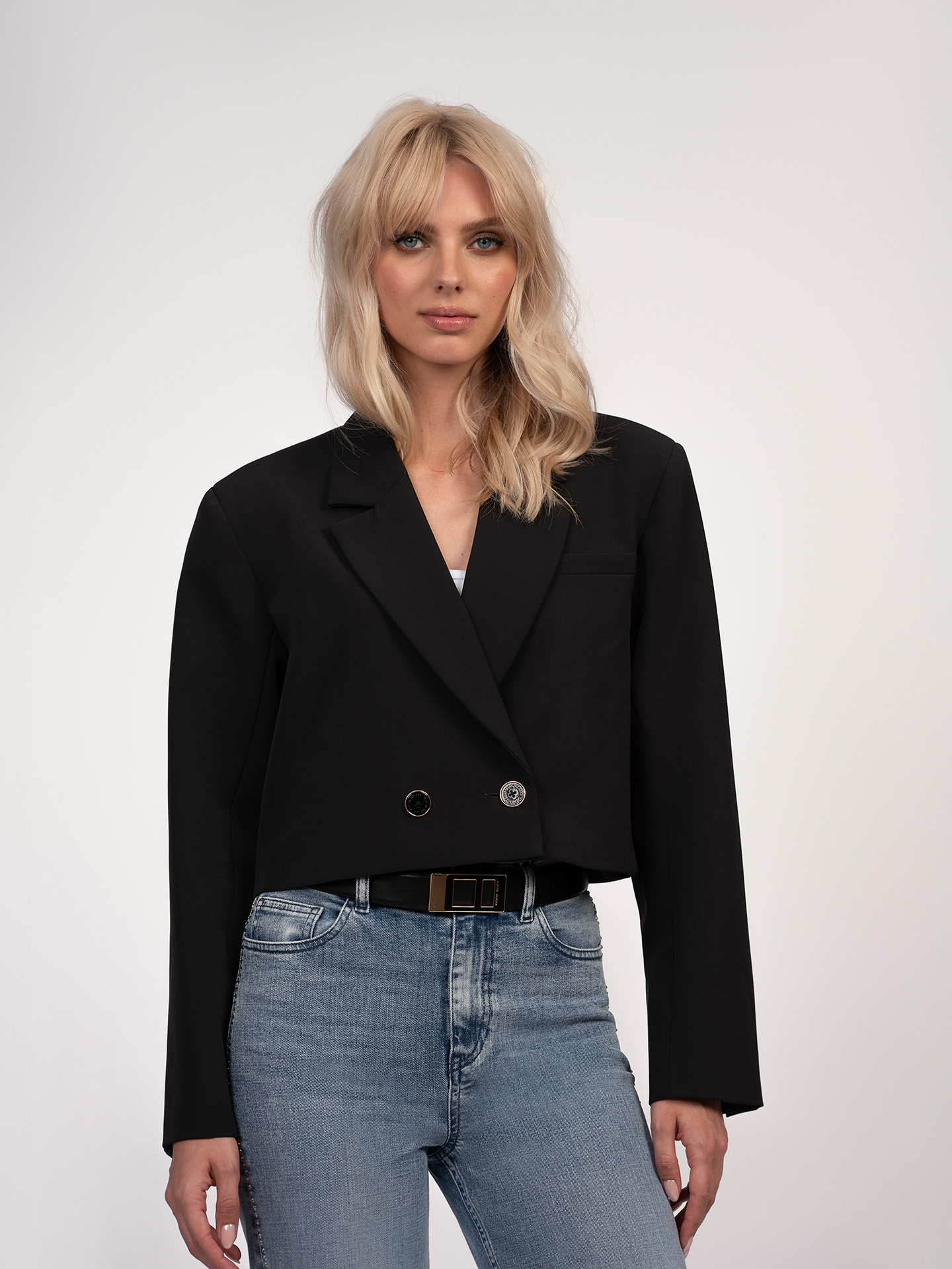 Cropped blazer with rhinestones