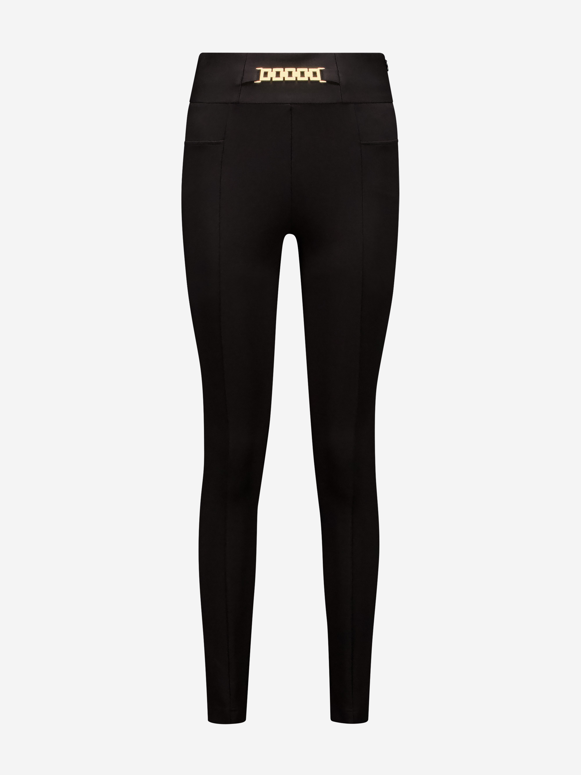 Aansluitende tregging met ketting detail