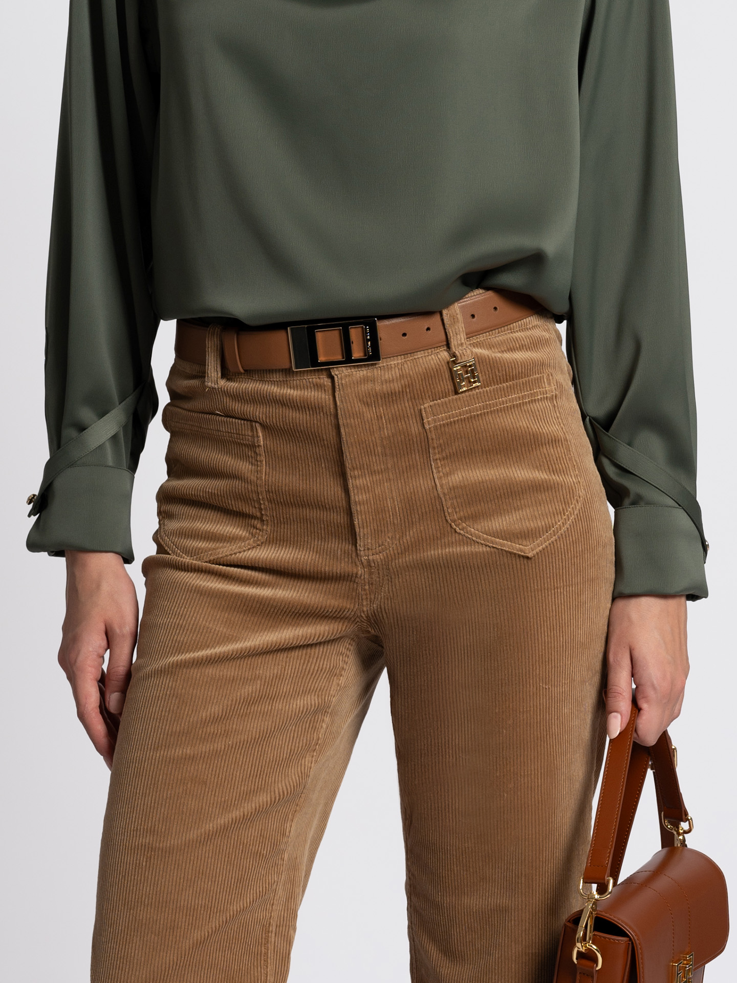 Basic leather belt