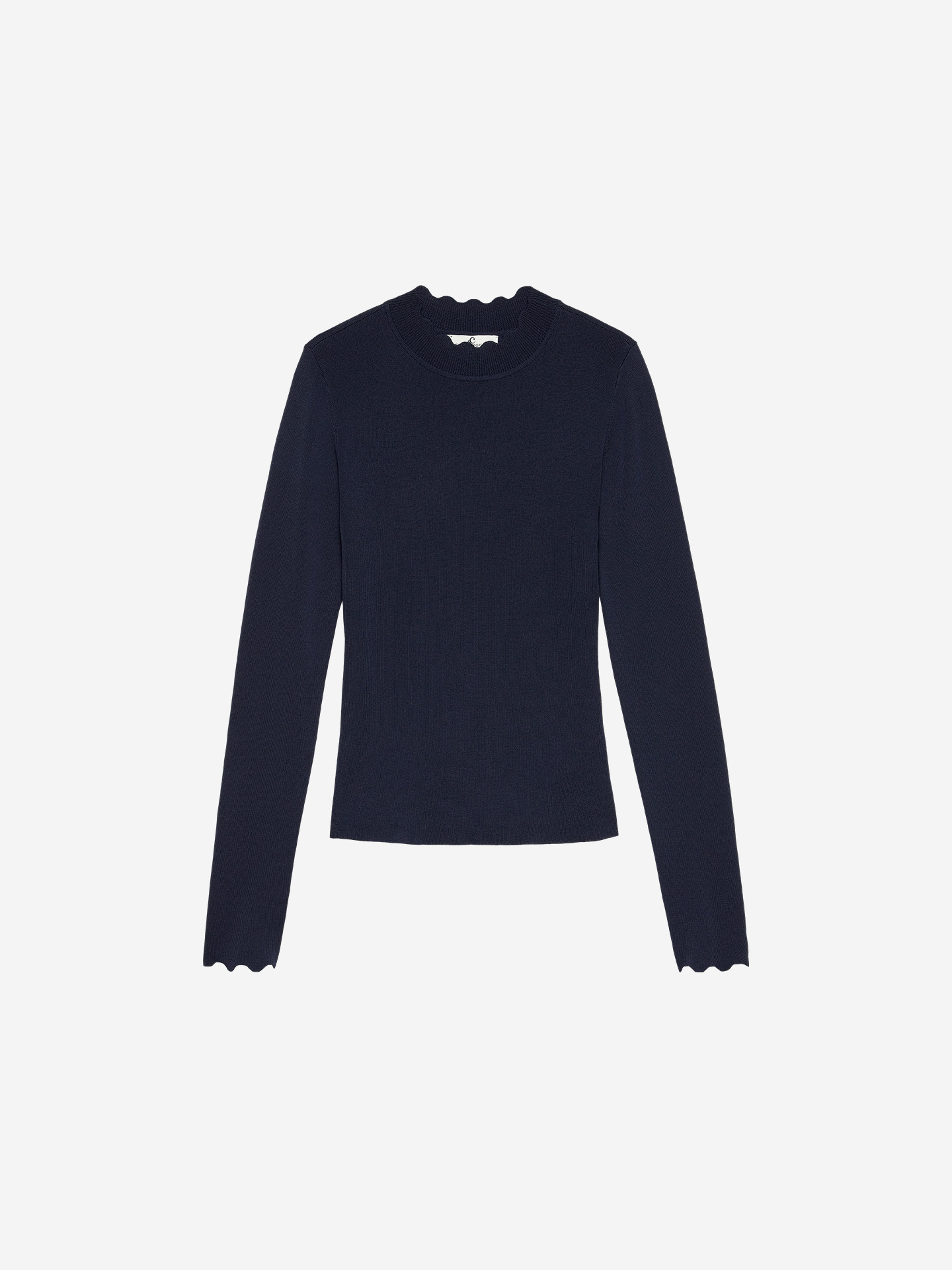 Top with scalloped hem