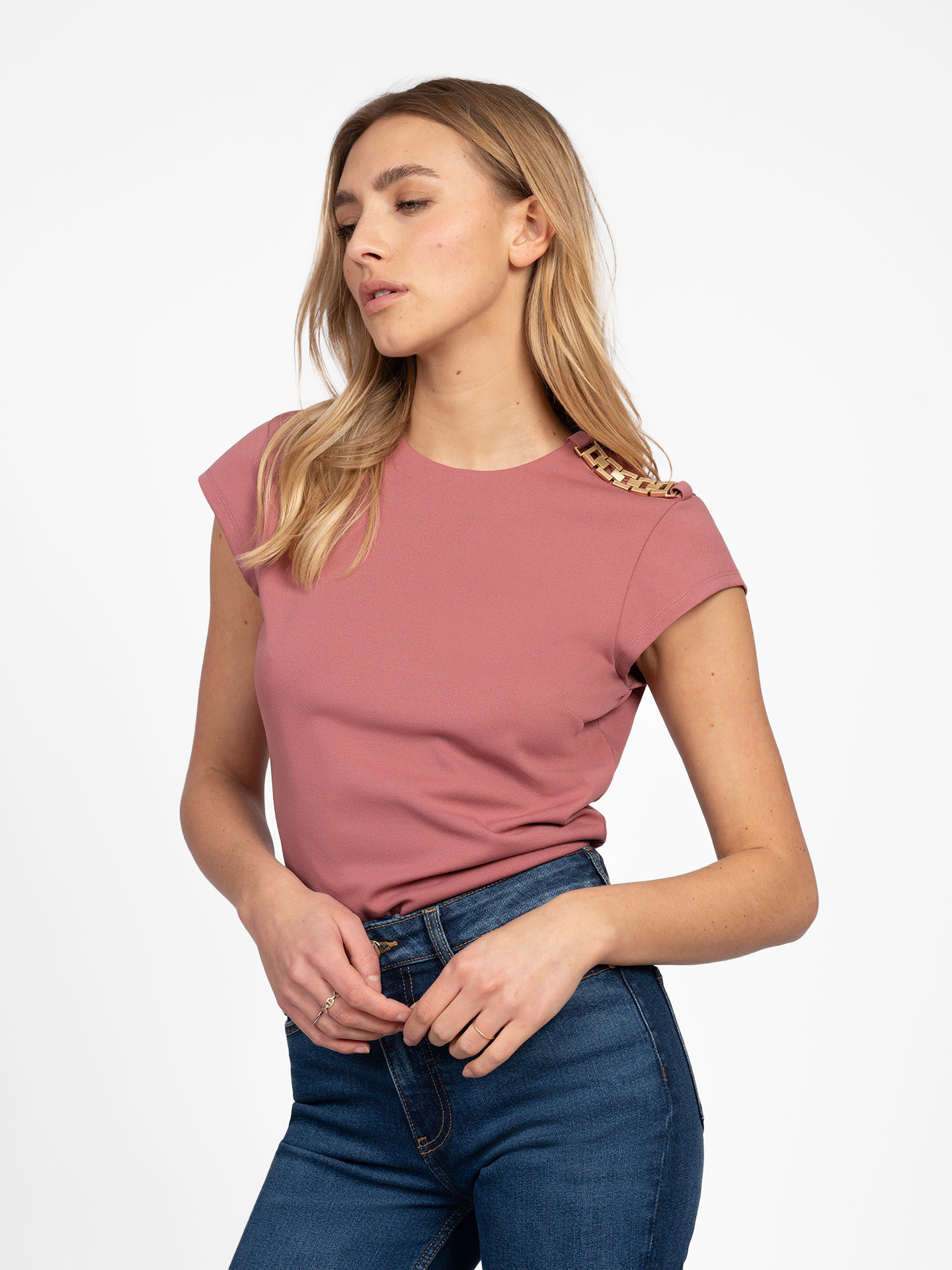 Top with chain detail