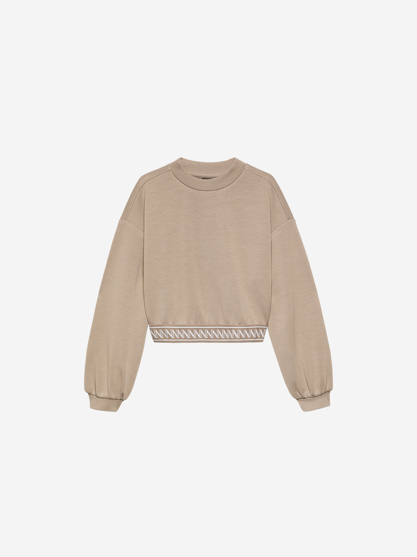 Cropped sweater with logo detail
