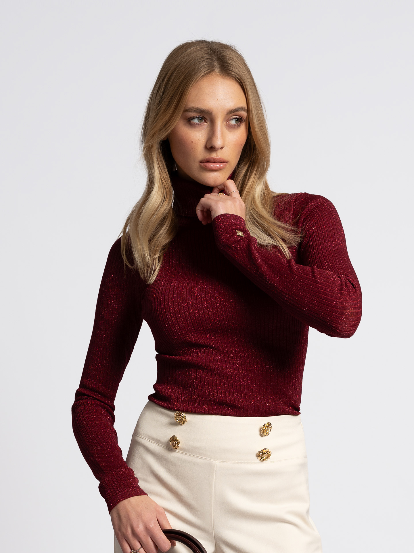 Ribbed top with turtleneck and glitter thread