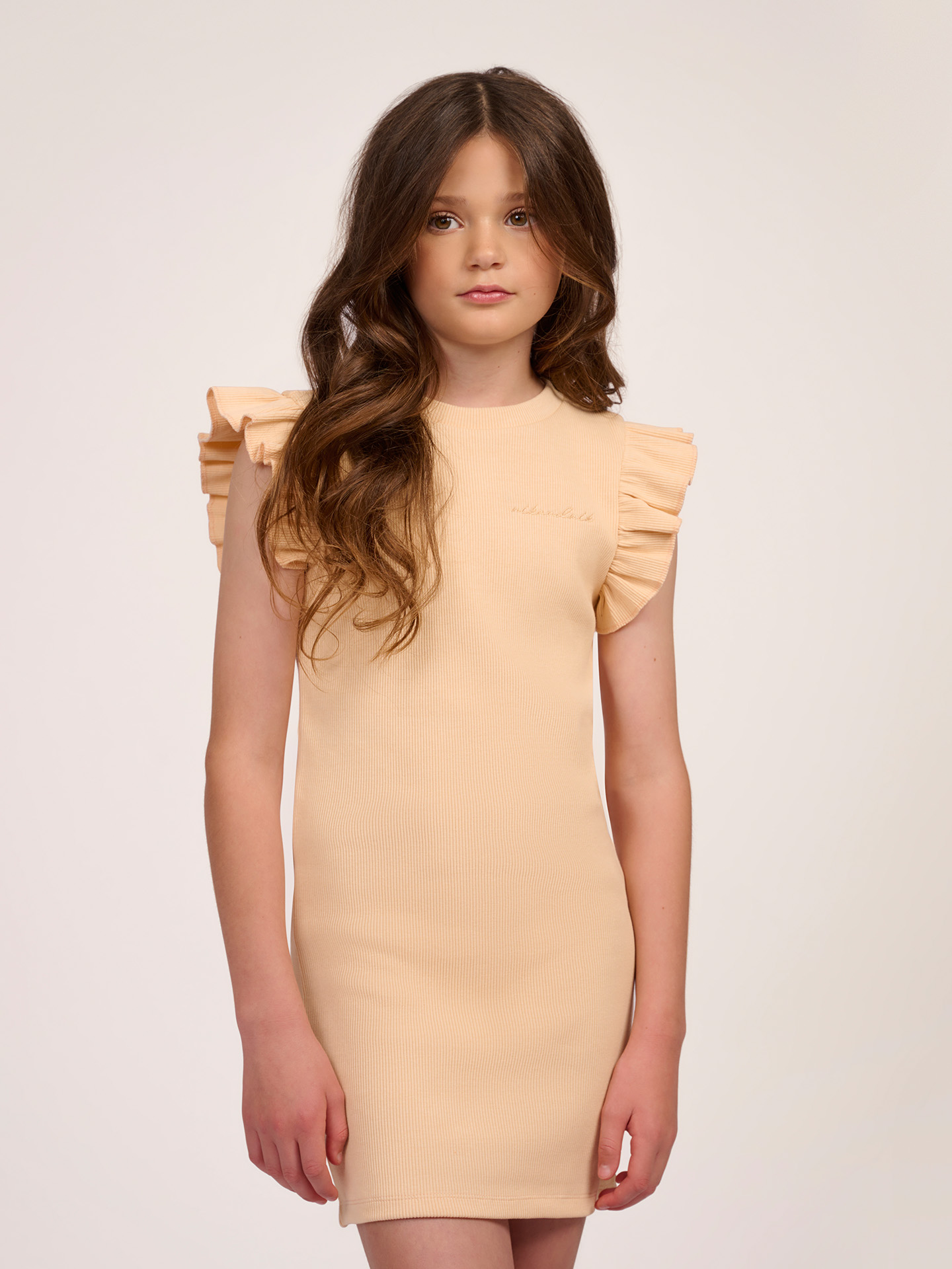 Ribbed dress with ruffles