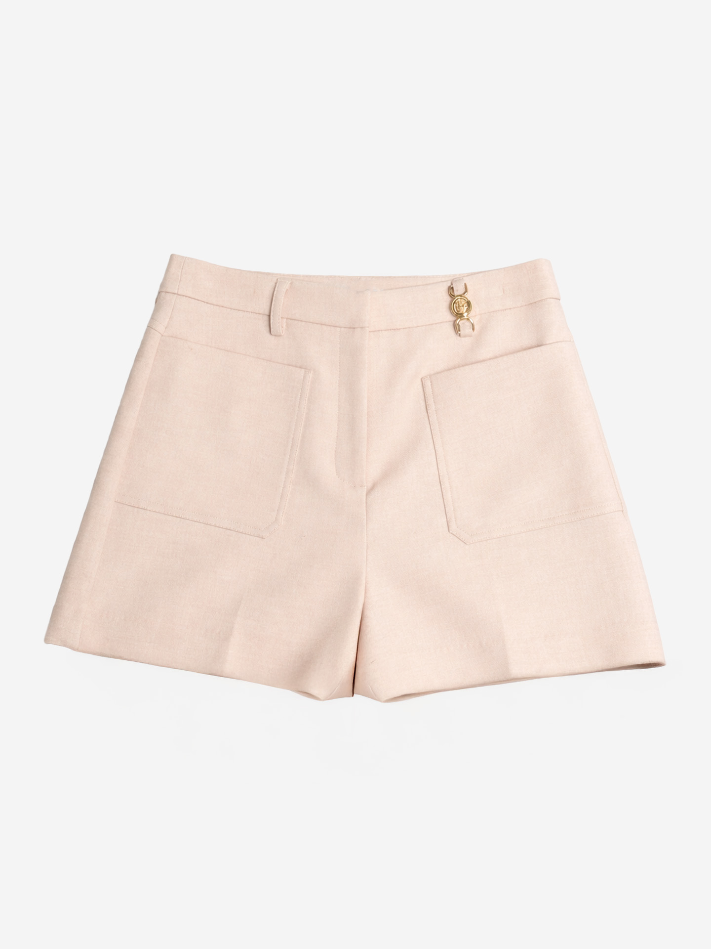 Short met hardware detail