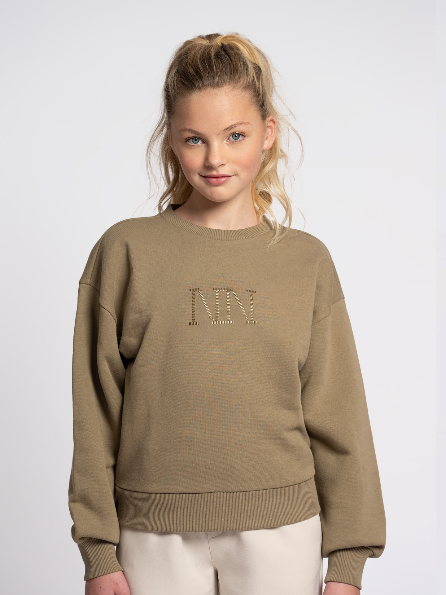 Sweater with studded logo