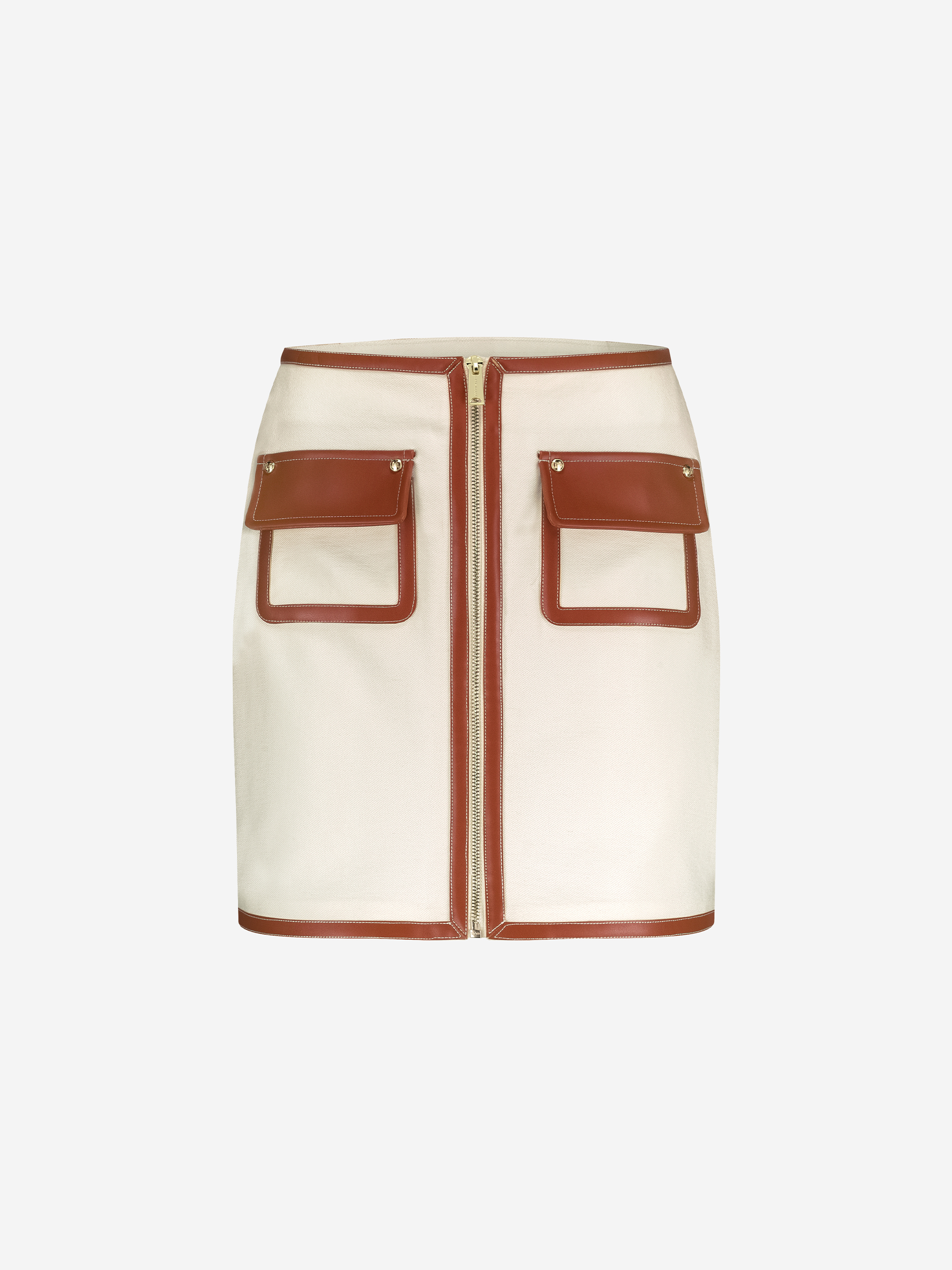 Short skirt with contrasting piping Short skirt with contrasting piping