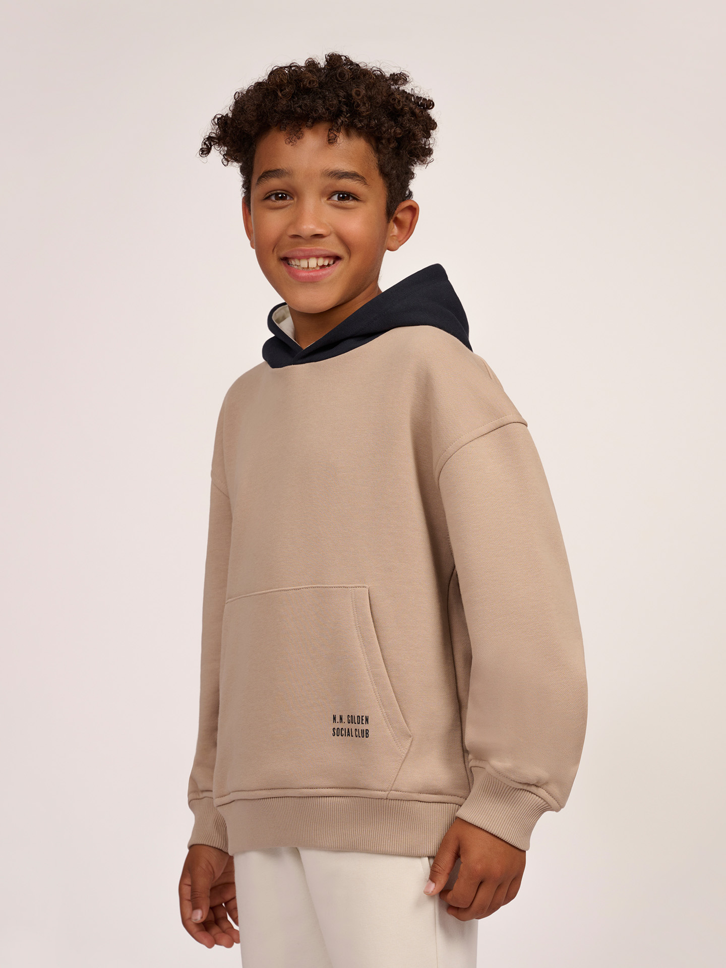 Oversized hoodie with logo print