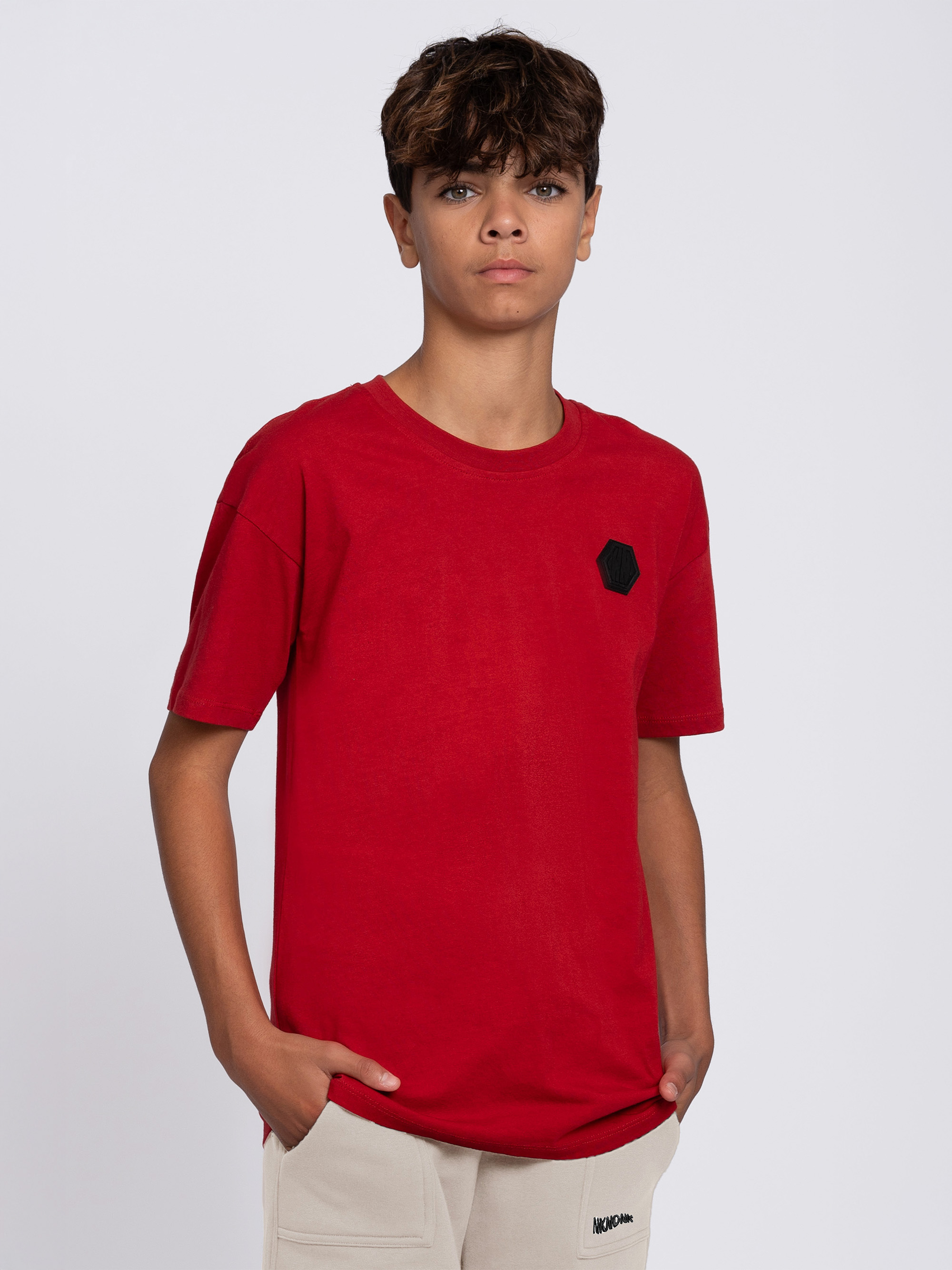 T-shirt with N&N logo patch