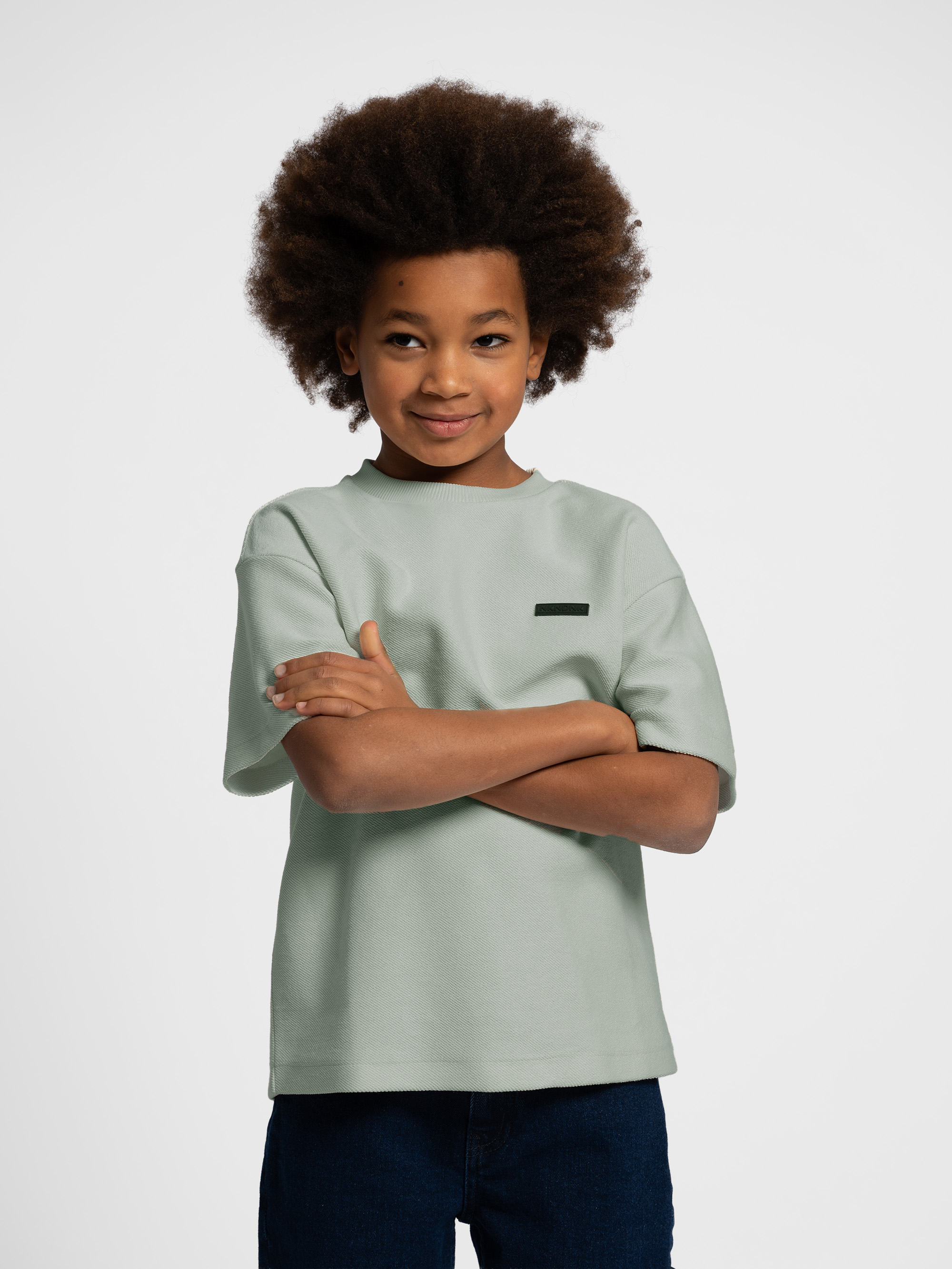 Basic T-shirt with logo patch