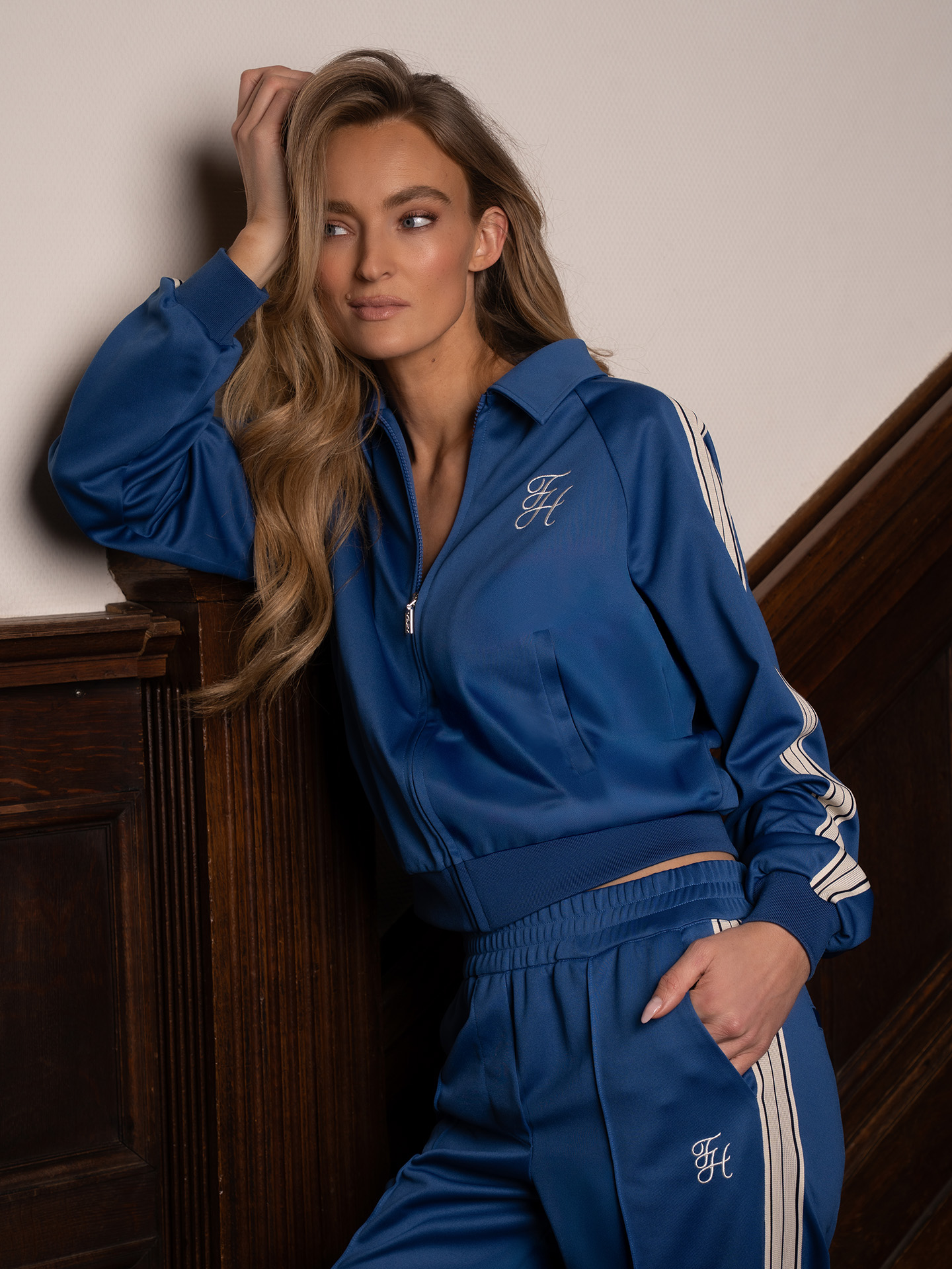 Track jacket met gestreepte biezen